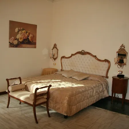 Alessandro Della Spina Hotel Pisa